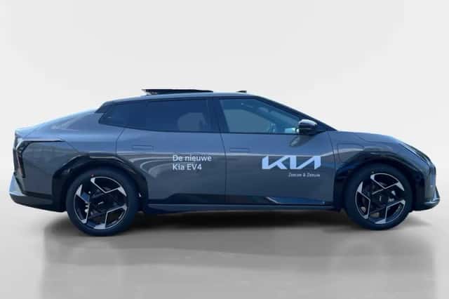 Kia EV4 (2025) thumbnail 6