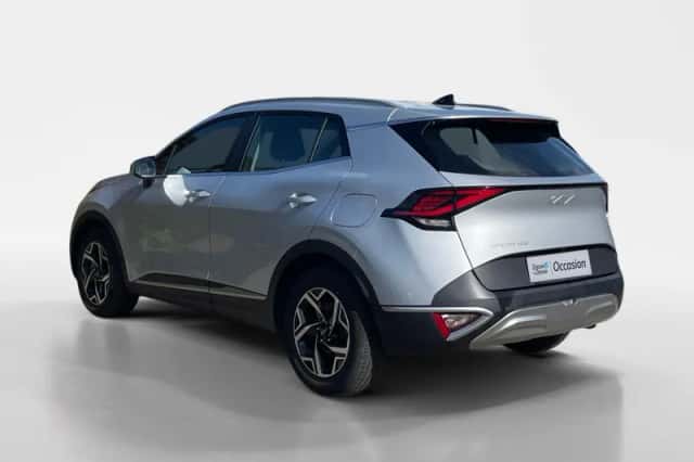 Kia Sportage (2023) thumbnail 2