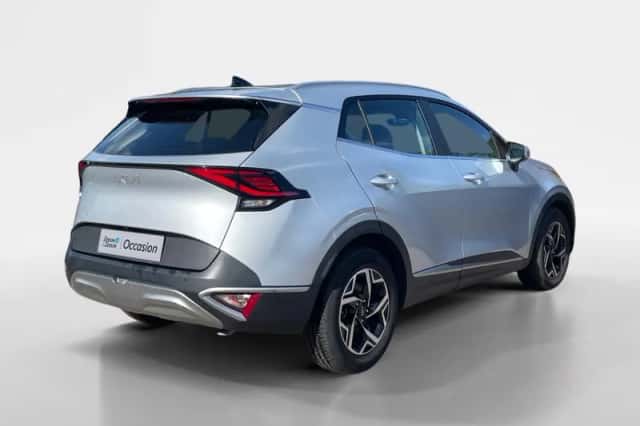 Kia Sportage (2023) thumbnail 4
