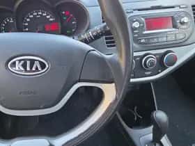 Kia Picanto (2012) thumbnail 16