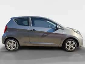 Kia Picanto (2012) thumbnail 5