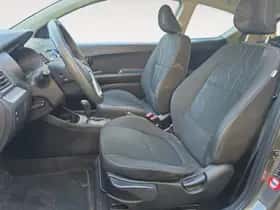Kia Picanto (2012) thumbnail 8