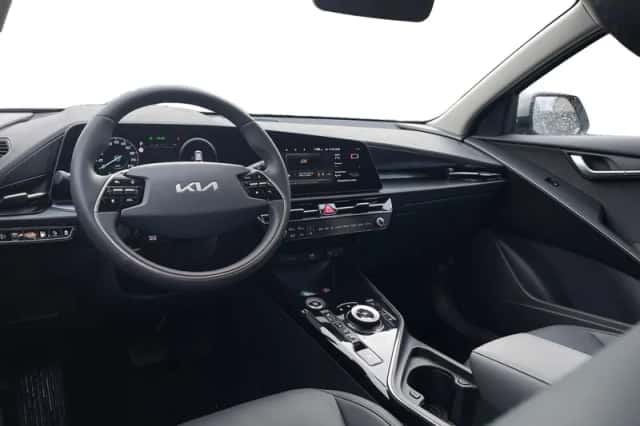 Kia Niro (2025) thumbnail 11