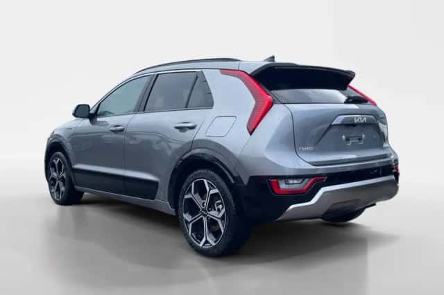 Kia Niro (2025) thumbnail 3
