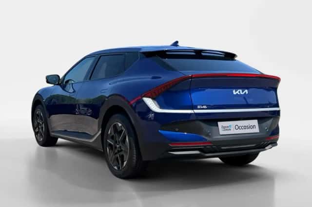 Kia EV6 (2025) thumbnail 2