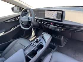 Kia EV6 (2025) thumbnail 12