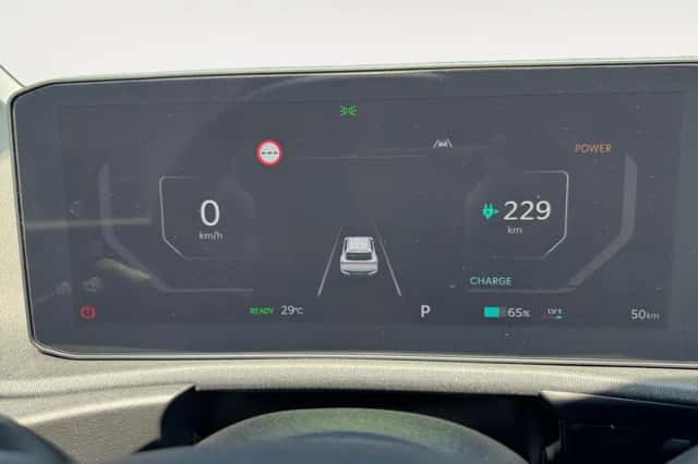Kia EV6 (2025) thumbnail 16