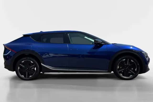 Kia EV6 (2025) thumbnail 5