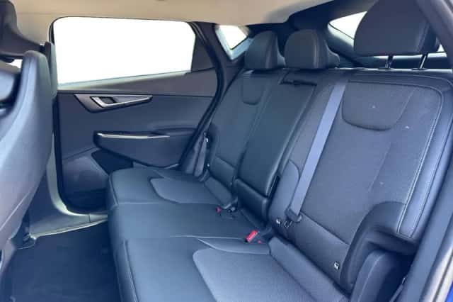 Kia EV6 (2025) thumbnail 9