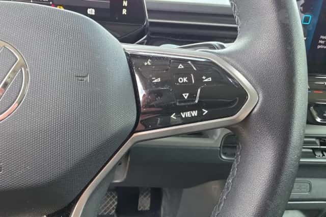 Volkswagen ID. Buzz (2023) thumbnail 15