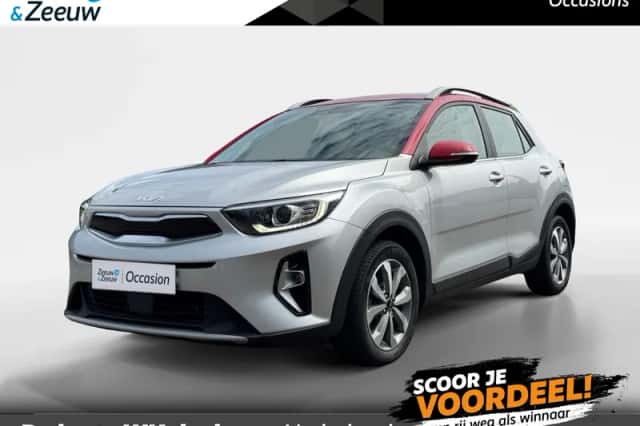 Kia Stonic (2023) thumbnail 1
