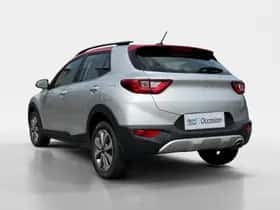 Kia Stonic (2023) thumbnail 2