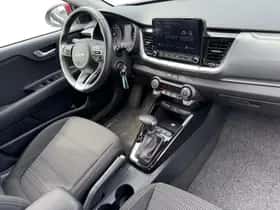 Kia Stonic (2023) thumbnail 12