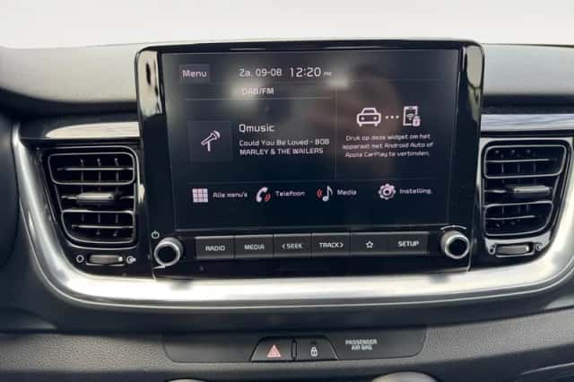 Kia Stonic (2023) thumbnail 17