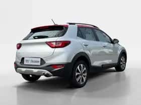 Kia Stonic (2023) thumbnail 4