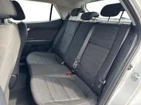Kia Stonic (2023) thumbnail 9