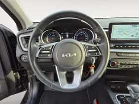 Kia Ceed Sportswagon (2024) thumbnail 12