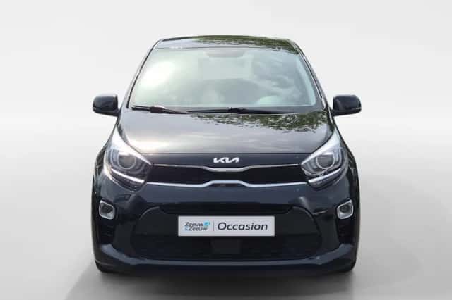Kia Picanto (2022) thumbnail 3