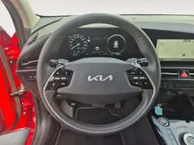 Kia Niro (2022) thumbnail 12