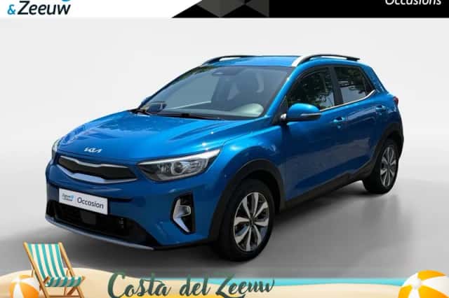 Kia Stonic (2022) thumbnail 1