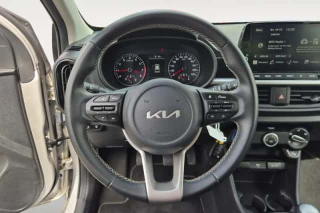 Kia Picanto (2023) thumbnail 12