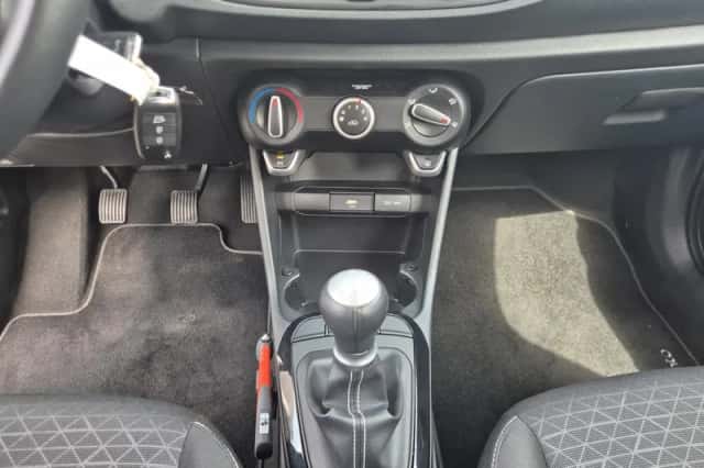 Kia Picanto (2023) thumbnail 19