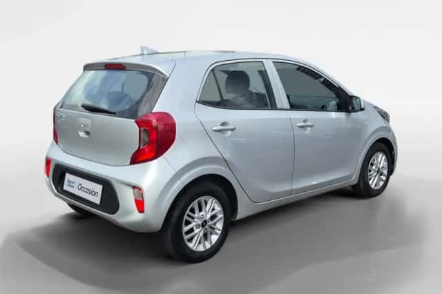 Kia Picanto (2023) thumbnail 6