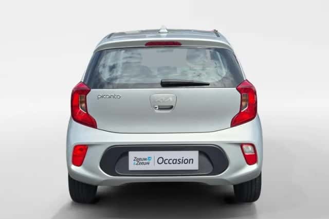 Kia Picanto (2023) thumbnail 7
