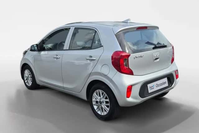 Kia Picanto (2023) thumbnail 8