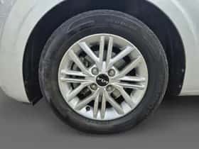 Kia Picanto (2023) thumbnail 9
