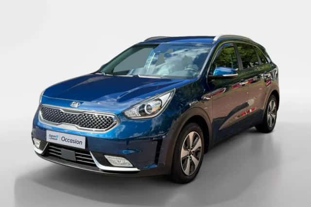 Kia Niro (2016) thumbnail 2