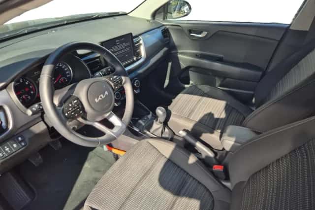 Kia Stonic (2023) thumbnail 11