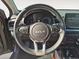 Kia Stonic (2023) thumbnail 12