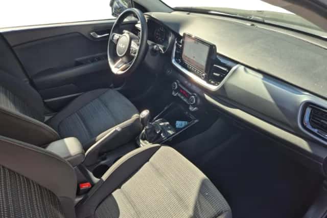Kia Stonic (2023) thumbnail 21