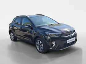 Kia Stonic (2023) thumbnail 4