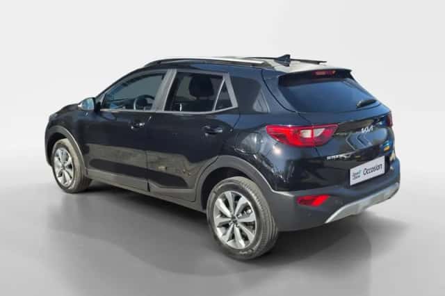 Kia Stonic (2023) thumbnail 8