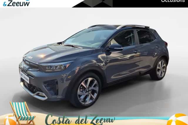 Kia Stonic (2023) thumbnail 1