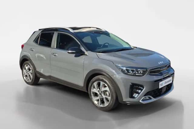 Kia Stonic (2023) thumbnail 4