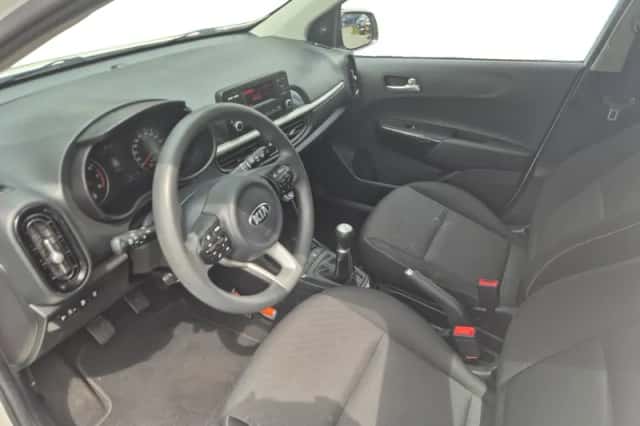 Kia Picanto (2021) thumbnail 11