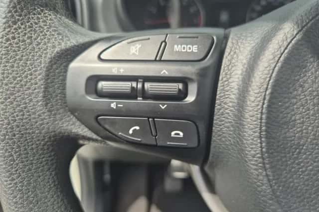 Kia Picanto (2021) thumbnail 13
