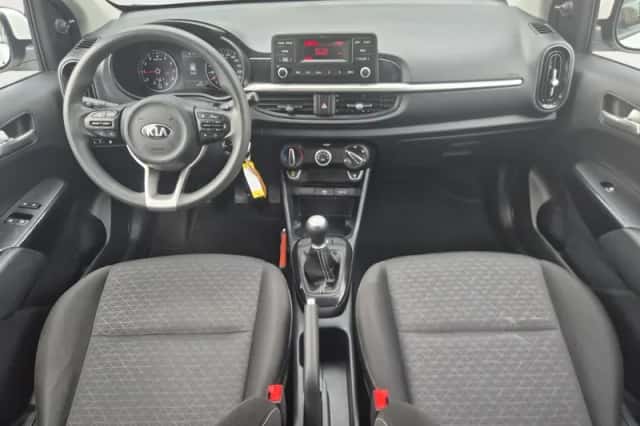 Kia Picanto (2021) thumbnail 16