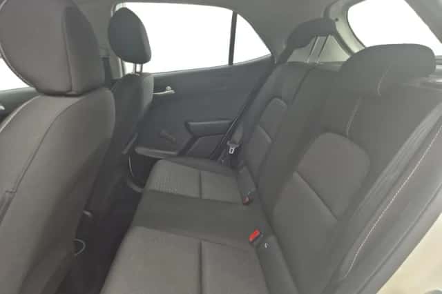 Kia Picanto (2021) thumbnail 18