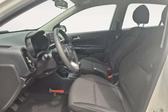 Kia Picanto (2021) thumbnail 10