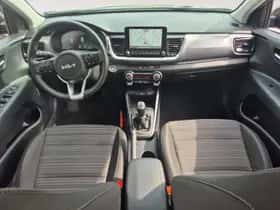 Kia Stonic (2024) thumbnail 16