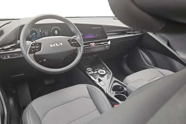 Kia Niro EV (2025) thumbnail 13