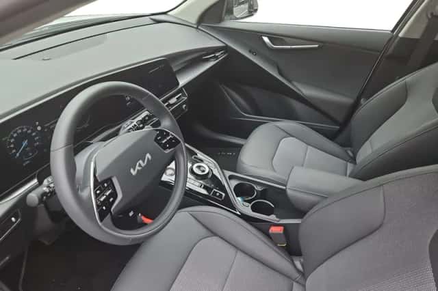 Kia Niro EV (2025) thumbnail 15