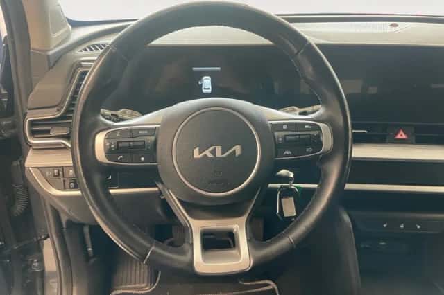 Kia Sportage (2023) thumbnail 11
