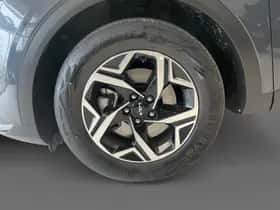 Kia Sportage (2023) thumbnail 8