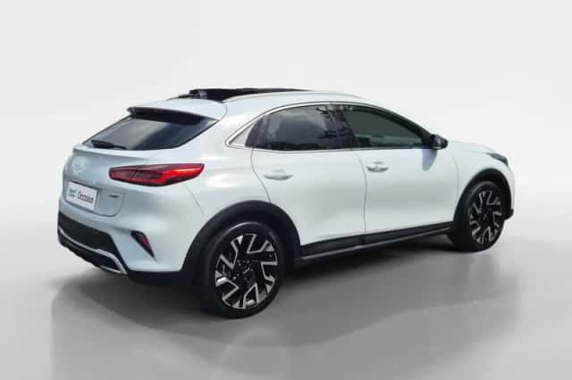 Kia XCeed (2024) thumbnail 6