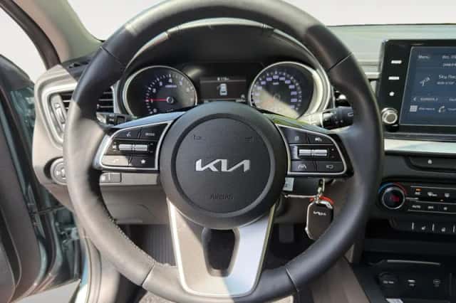 Kia XCeed (2024) thumbnail 20